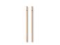 Deux crayons en bois 2B.