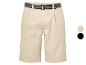 Shorts beige avec ceinture, disponibles en beige et noir.