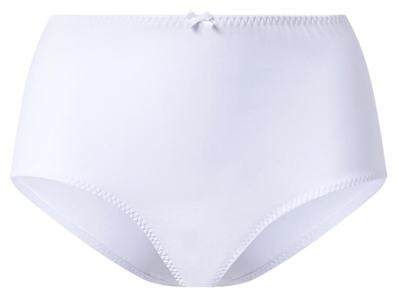 Culottes blanches pour femmes avec un nœud.