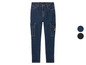 Jeans skinny bleu avec des poches cargo.
