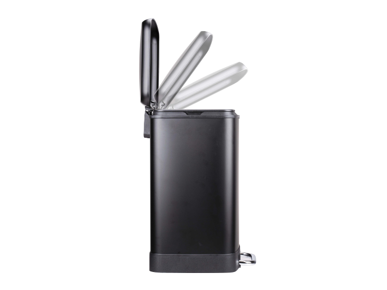 Une poubelle en métal noir avec un couvercle à ouverture automatique.