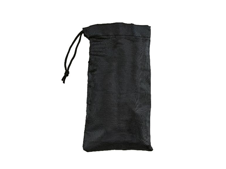Pochette en tissu noir avec cordon de serrage