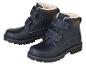 Deux paires de bottes d'hiver bleues pour enfants.