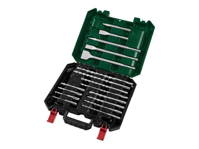Jeu de forets et burins pour marteau perforateur dans un étui vert et noir.