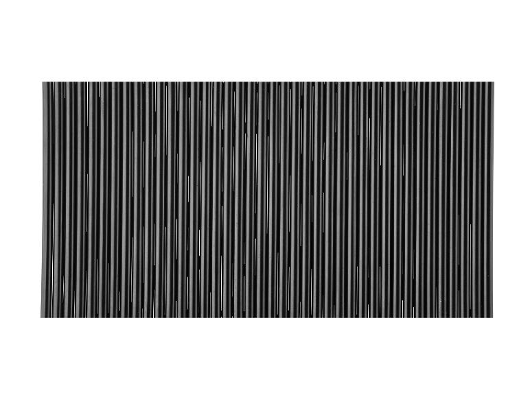 Un motif de rayures noires et grises.