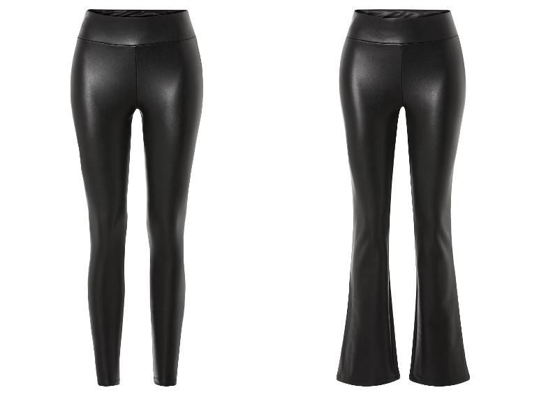 Leggings noires et pantalon pattes d'éléphant en simili cuir.