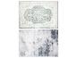 Deux tapis : un avec un motif floral traditionnel bleu clair et blanc, et un avec un design abstrait moderne gris et blanc.