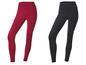 Deux paires de leggings de sport noirs et rouges avec des poches.