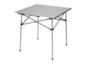 Une table de camping pliable en aluminium.