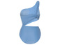 Un maillot de bain bleu clair avec un décolleté asymétrique.