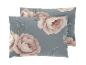 Deux oreillers gris avec un motif floral rose