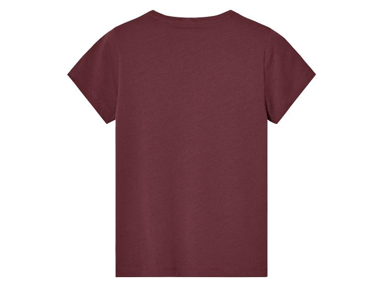 T-shirt bordeaux à manches courtes.