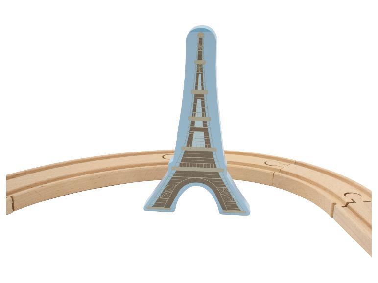Voie ferrée en bois avec une Tour Eiffel en bois