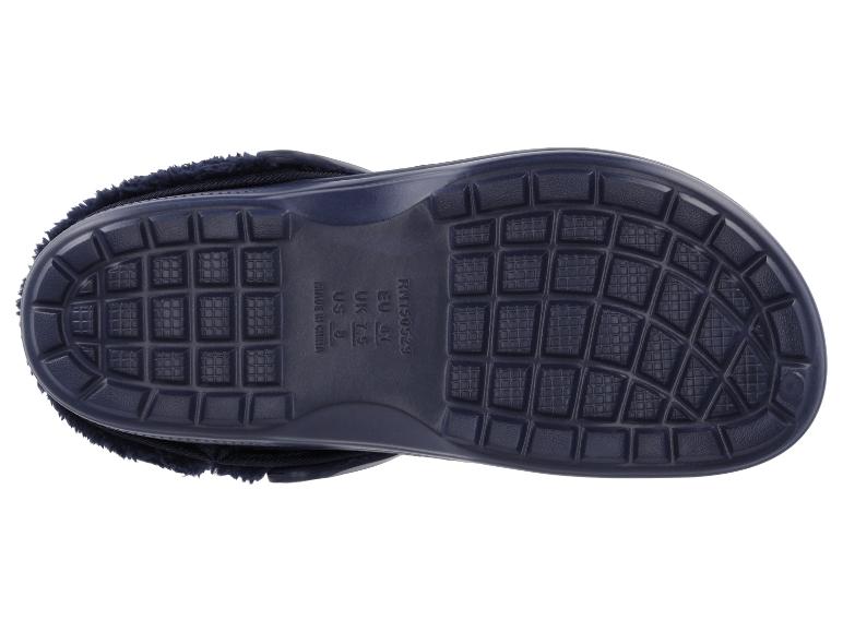 Semelle d'une pantoufle bleu foncé avec motif quadrillé et informations de taille.