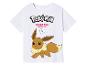 T-shirt blanc Pokémon avec Eevee.