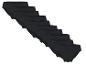 Lot de dix slips noirs pour hommes, empilés en diagonale.