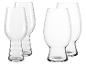 Ensemble de verres à bière : deux grands verres et deux plus petits, design élégant.