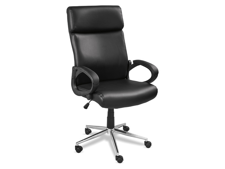 Chaise de bureau noire avec accoudoirs et roulettes.