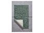Tapis de bain vert clair.