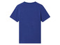 Un t-shirt bleu marine à manches courtes.