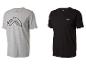 Deux t-shirts Crivit : un gris avec un grand logo et un noir avec un petit logo.