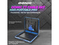 Une table de ping-pong Donic bleue pliable avec accessoires.
