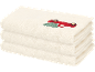 Pile de trois serviettes couleur crème avec un camion rouge brodé transportant un sapin de Noël