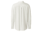 Une chemise blanche à manches longues, vue de dos.