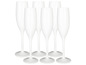 Six flûtes à champagne blanches.