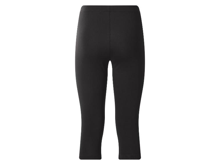 Legging capri noir pour femme, ajusté et court.