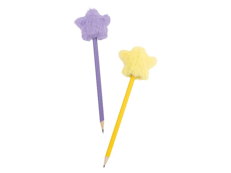 Deux crayons à papier avec des étoiles en fourrure, jaune et violet.
