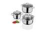 Trois casseroles en acier inoxydable avec des couvercles en verre.