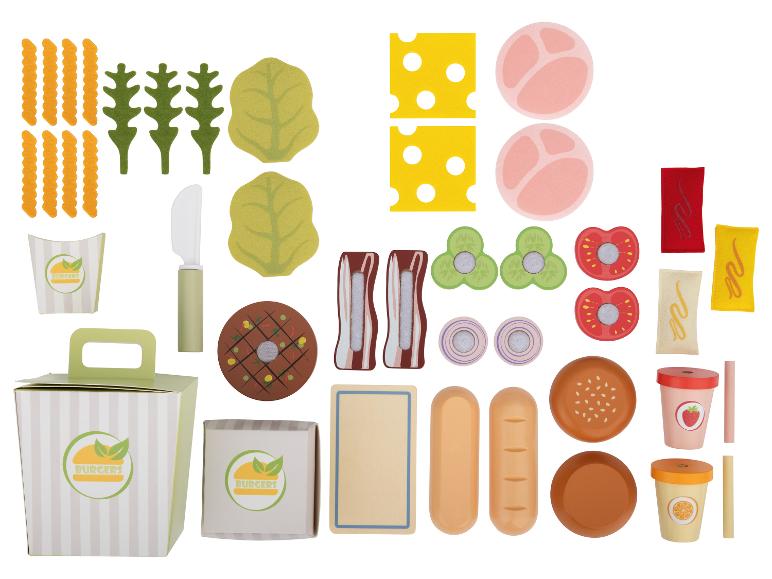 Ensemble de jeu de restauration rapide, comprenant des hamburgers, des frites et des boissons.