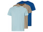 Trois T-shirts : bleu clair, à rayures marrons et blanches et bleu foncé.