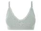 Un soutien-gorge vert clair, côtelé avec de la dentelle.