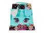 Un sac Purse Pets turquoise avec plus de 30 sons.