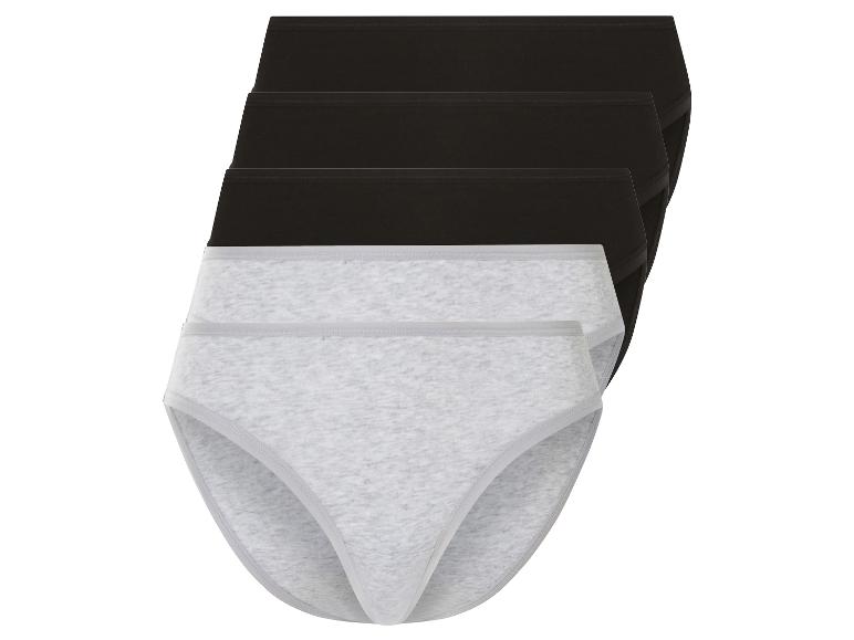 Trois paires de culottes grises et noires.
