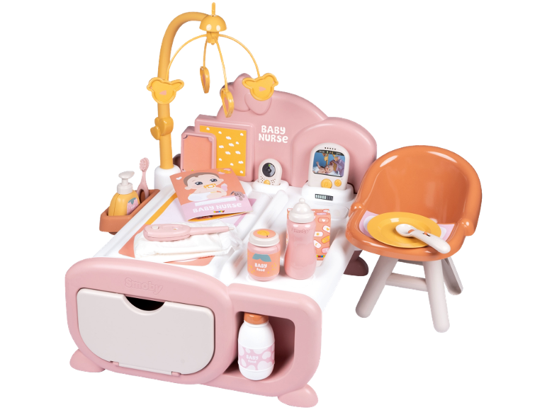 Ensemble de jeu rose pour bébé avec berceau, chaise et accessoires.