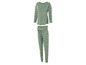 Pyjama vert avec des cœurs blancs