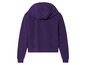 Un sweat à capuche violet.