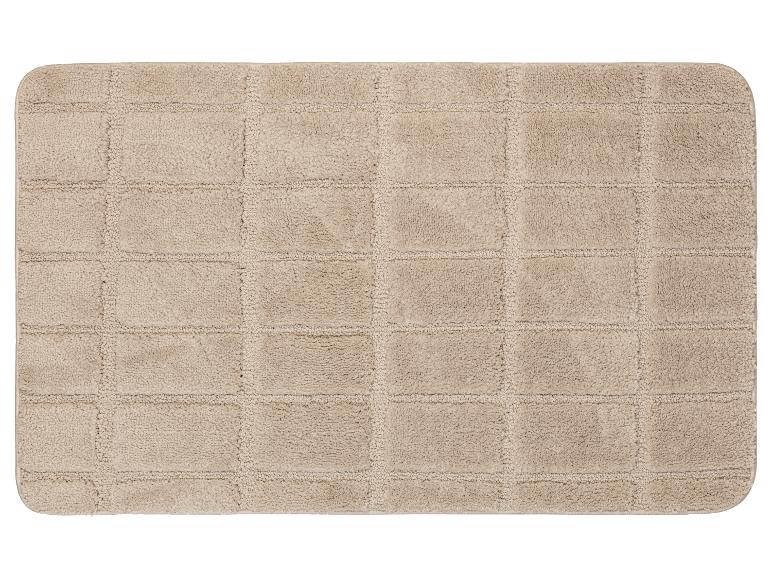 Tapis de bain beige à carreaux.