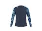 T-shirt à manches longues bleu marine avec manches à motifs de feuilles bleues.