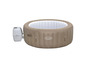 Un jacuzzi gonflable Lay-Z-Spa avec une pompe intégrée.
