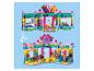 Deux configurations d'un magasin de jouets coloré avec des bonbons et des produits de beauté.