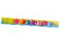 Puzzle en bois coloré en forme de chenille.