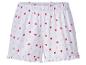 Short de pyjama blanc avec motif de cœurs rouges et roses.