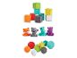 Jouets d'éveil bébé : cubes et balles sensoriels animaux.
