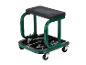 Un établi Parkside vert avec des outils et des roulettes.