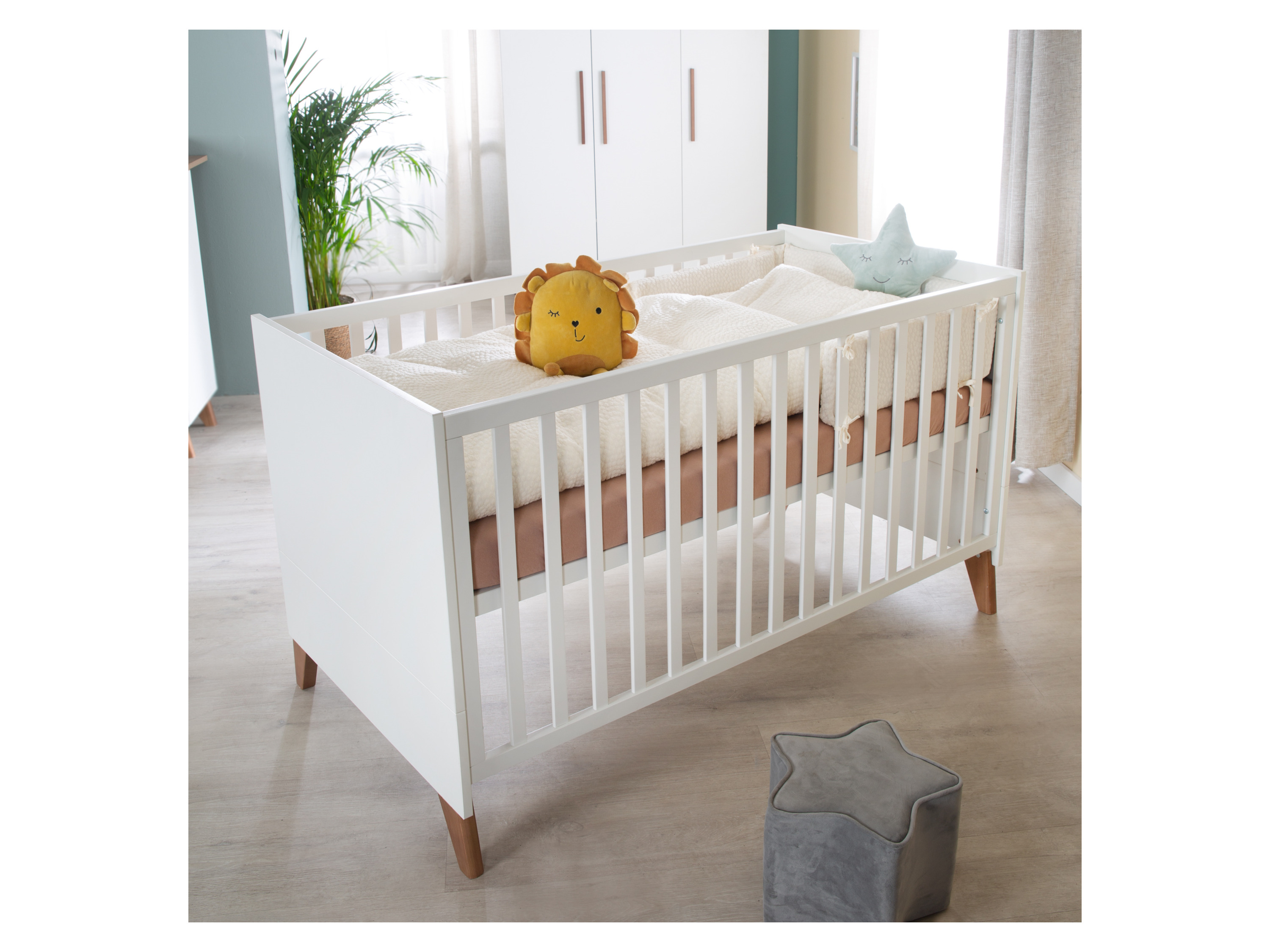 Lit bébé évolutif en lit junior 70 x 140 cm ROBA OLE / Pieds chêne massif - vue 4