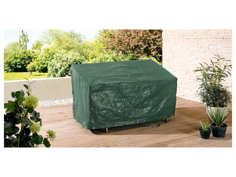 Housse de protection verte LIVARNO pour banc de jardin sur une terrasse en bois.